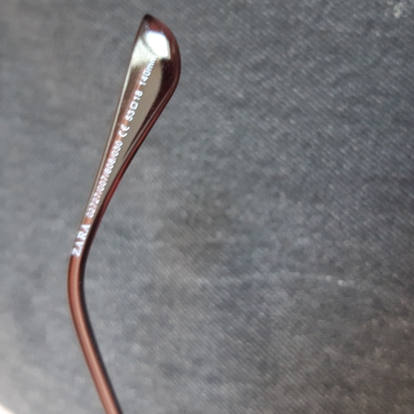 New ZARA Sunglasses - Picture 5 of 6